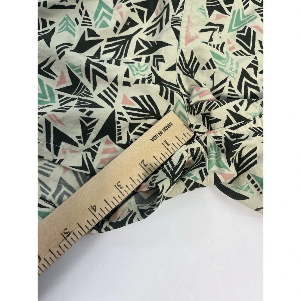 Patagonia Barely Baggies Shorts Womens Size XL Geometric Print Travel Summer